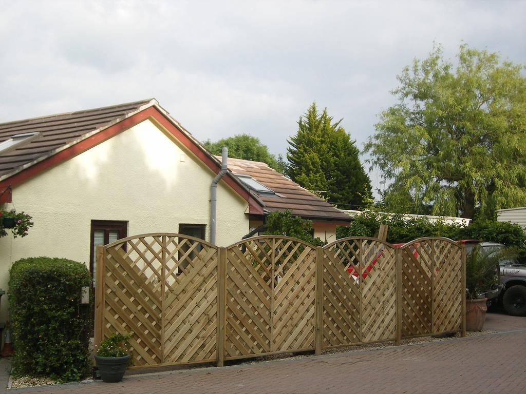 The Annex Apartment Is On Cheddar Bridge Apartments Eksteriør bilde